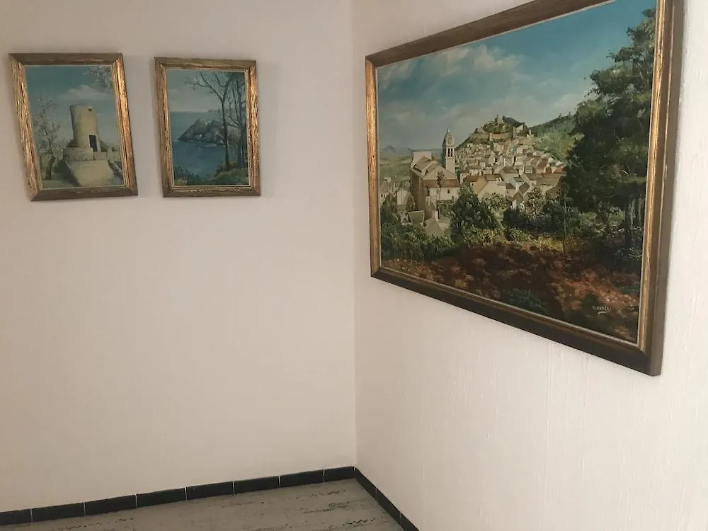 ** Affittacamere Hostal Cas Bombu Cala Ratjada  Spagna