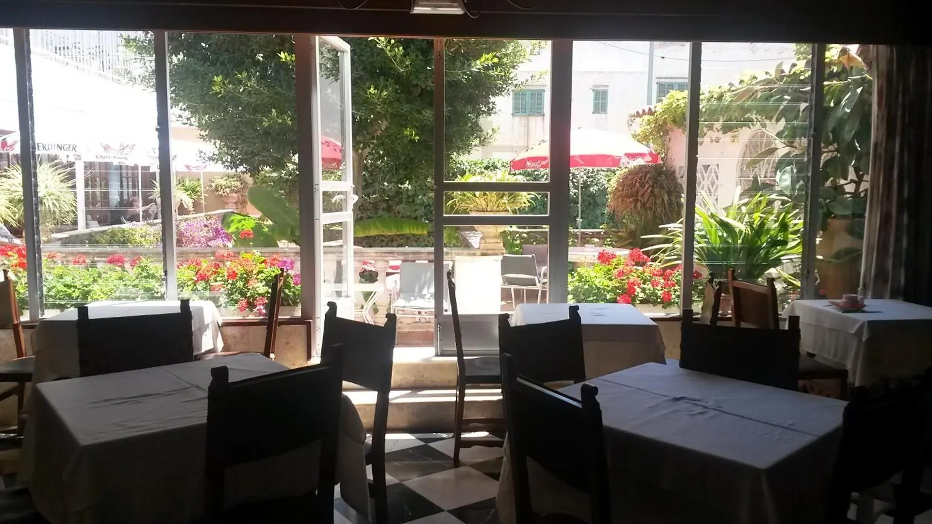 ** Affittacamere Hostal Cas Bombu Cala Ratjada  Spagna