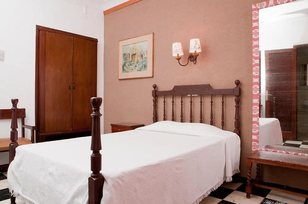 ** Affittacamere Hostal Cas Bombu Cala Ratjada  Spagna