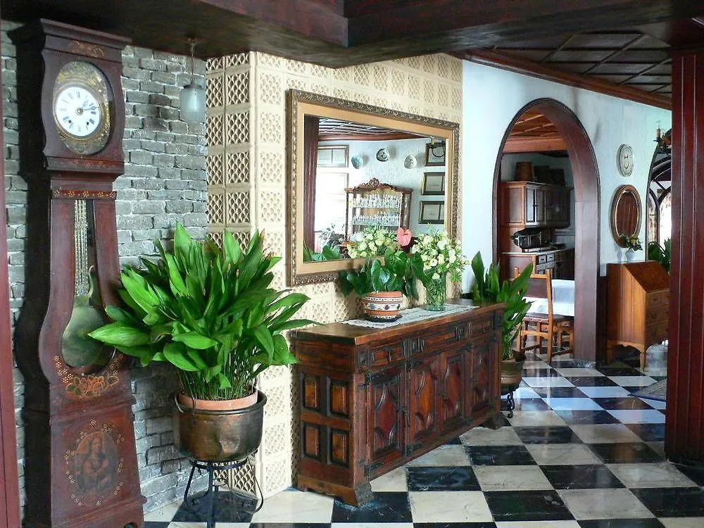Hostal Cas Bombu Cala Ratjada  Cala Ratjada (Mallorca)